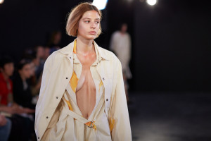 Alex_Mullins_SS17_Shaun_James_Cox_British_Fashion_Council_FOH_LoRes6