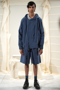 Phoebe_English_MAN_SS17_LOOK_4_-_photo_by_Mitchell_Sams