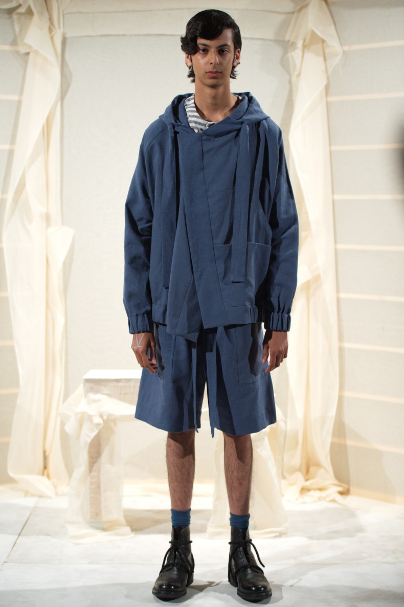 Phoebe_English_MAN_SS17_LOOK_4_-_photo_by_Mitchell_Sams