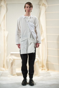 Phoebe_English_MAN_SS17_LOOK_5_-_photo_by_Mitchell_Sams