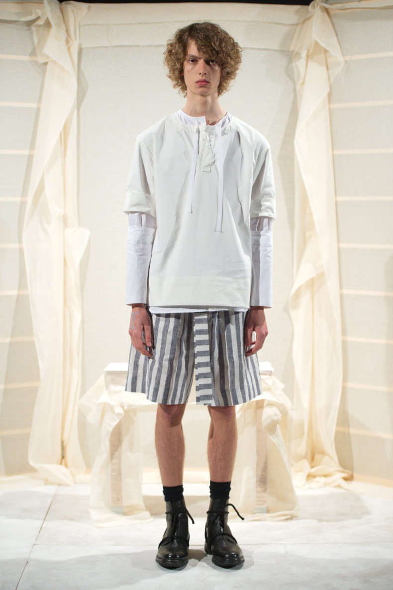 Phoebe_English_MAN_SS17_LOOK_7_-_photo_by_Mitchell_Sams