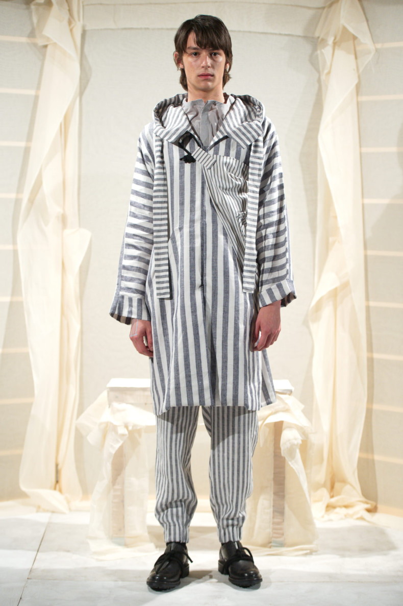 Phoebe_English_MAN_SS17_LOOK_8_-_photo_by_Mitchell_Sams