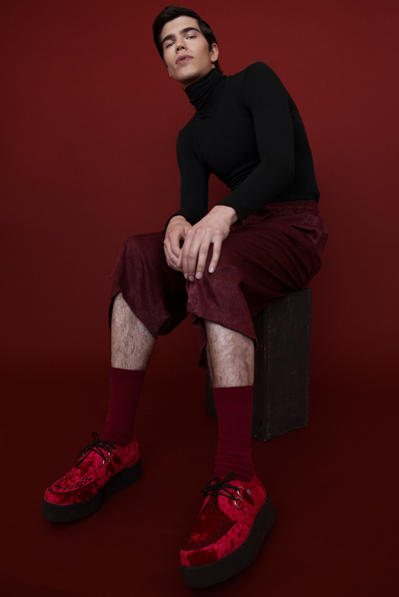 Scarlet-Editorial-Raen-Badua-Deux-Hommes-12