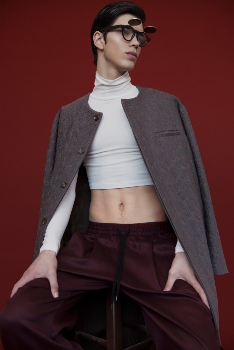 Scarlet-Editorial-Raen-Badua-Deux-Hommes-15
