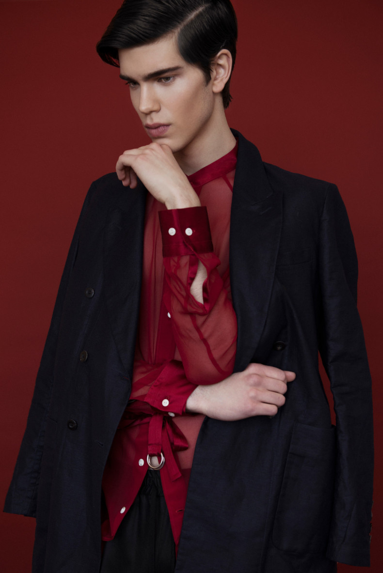 Scarlet-Editorial-Raen-Badua-Deux-Hommes-17