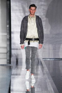 John_Elliott-SS17-12