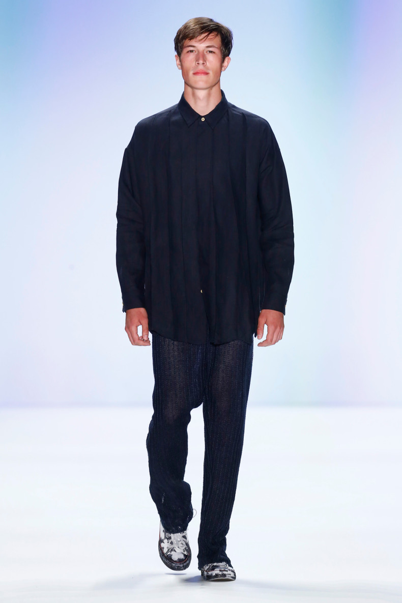 Julian_Zigerli_Show_SS17_Look-05
