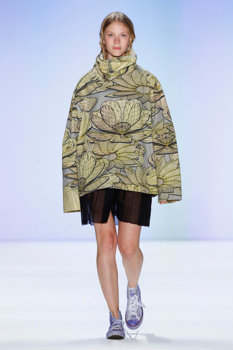 Julian_Zigerli_Show_SS17_Look-08