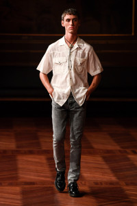 Asger_Juel_Larsen-SS17-12