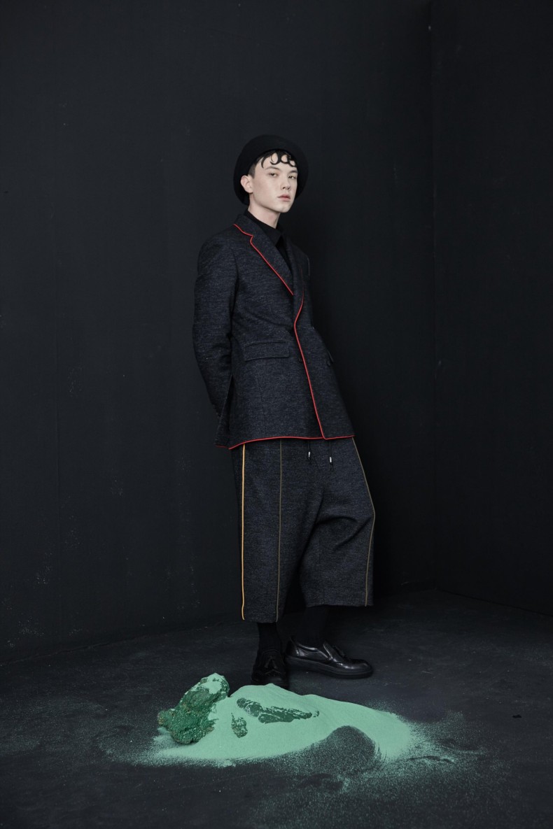D.GNAK-FW16-12